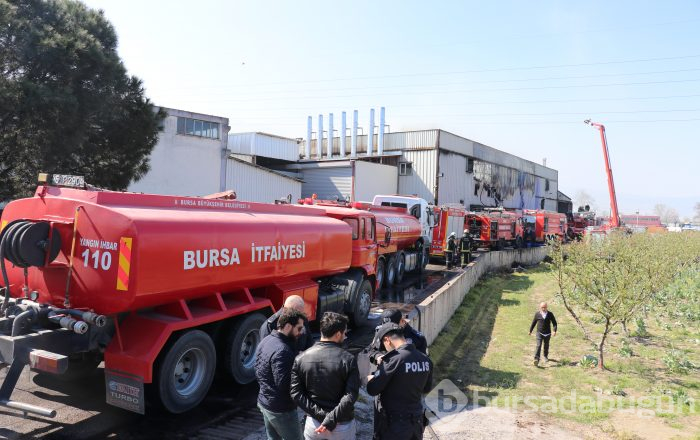 Bursa'da tekstil fabrikasında korkutan yangın	