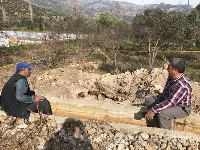 Kepçe ile tarla düzeltirken tarihi yapı buldu
