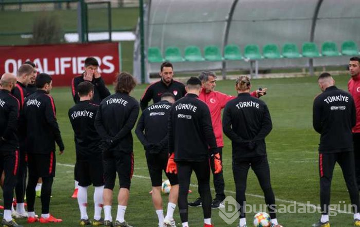 Şok sakatlık sonrası sürpriz 11! A Milli Takım...
