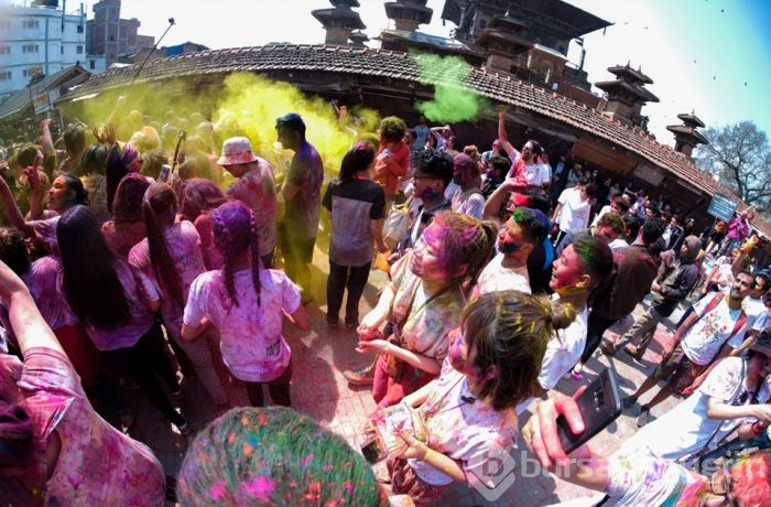 Nepal'de Holi Festivali