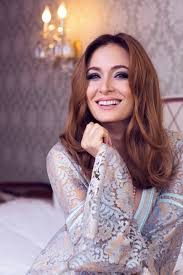 Ceyda Düvenci hastanelik oldu!
