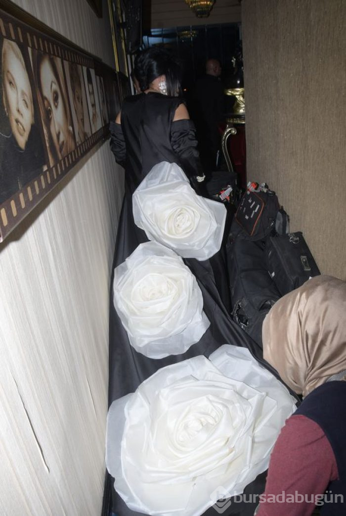 Bülent Ersoy'a 20 bin liralık kuyruk
