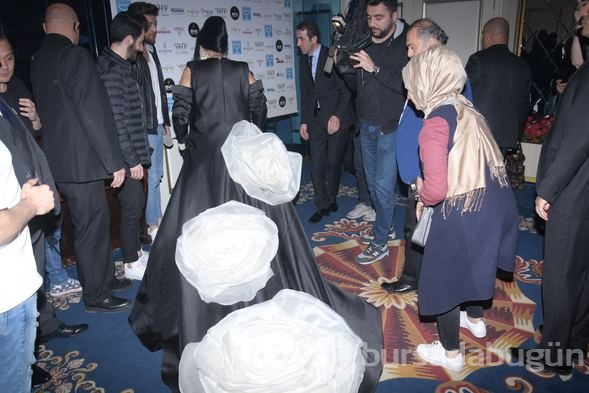 Bülent Ersoy'a 20 bin liralık kuyruk
