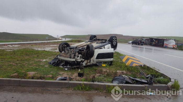 Diyarbakır'da trafik kazası: 3 yaralı
