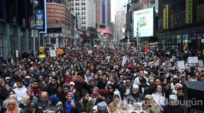 New York'ta İslamofobi'ye karşı ''birlik'' protestosu
