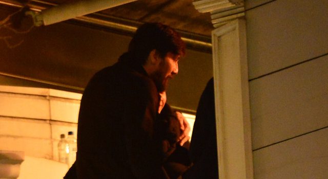 Tolga Zengin'in balkon romantizmi
