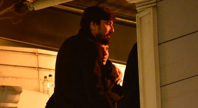 Tolga Zengin'in balkon romantizmi

