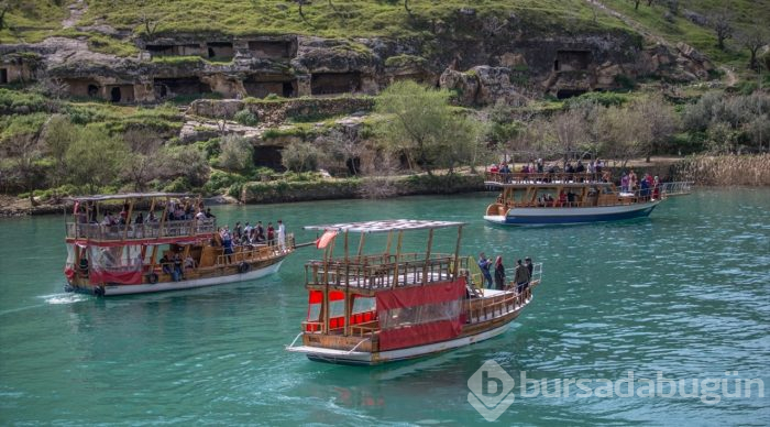 Bozkırın ortasındaki "sahil kenti" ziyaretçilerini bekliyor
