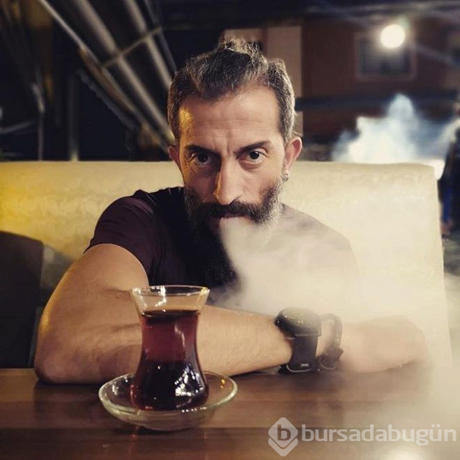 Ekmek teknesi'nde ölü karakteriyle ünlenen mehmet usta, bakın şimdi nasıl gözüküyor