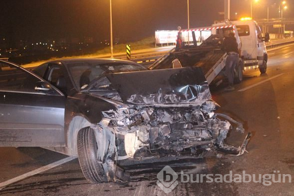 Esenyurt'ta feci kaza: 1'i polis, 3 yaralı
