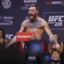 Conor McGregor emekliye ayrıldı
