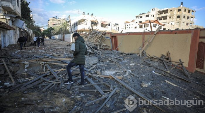 Ateşkese rağmen İsrail Gazze'yi vurmaya devam etti

