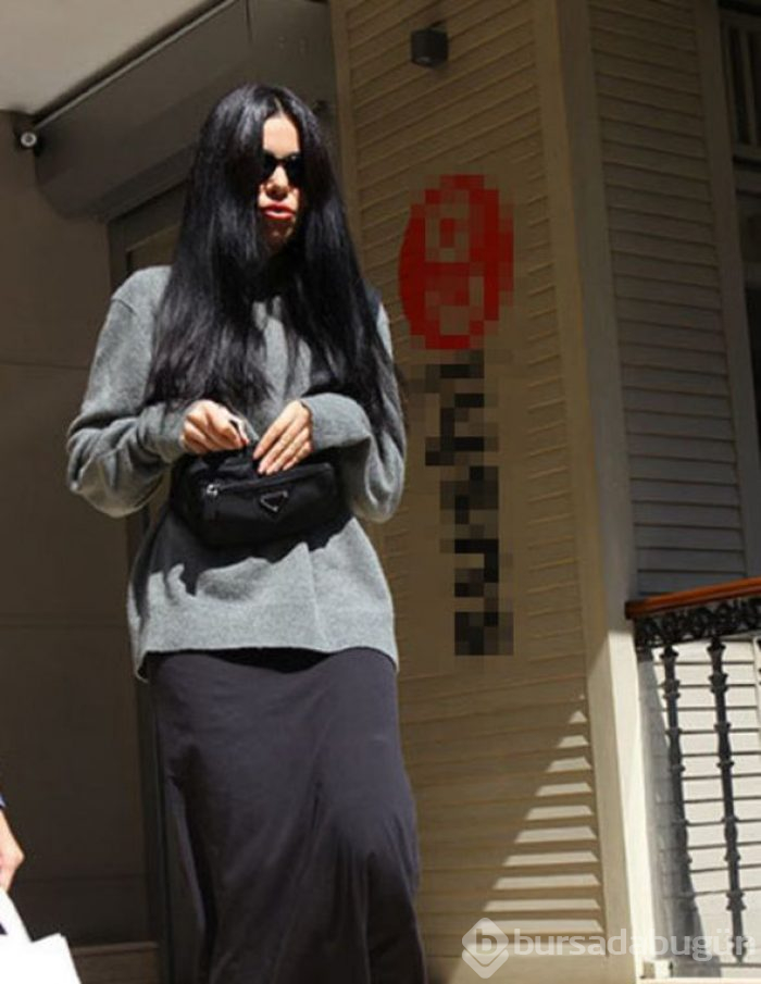 Asena Atalay, Instagram'da para kazanmaya başladı
