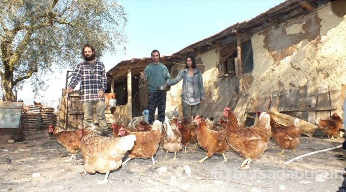 Permakültür çiftliği için karavanla 8 ülkeyi aştılar