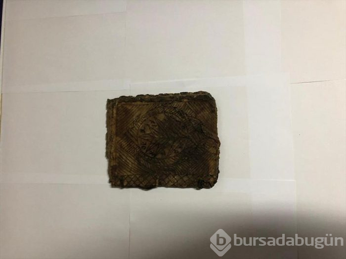 Diyarbakır'da 800 yıllık İbranice kitap ele geçirildi
