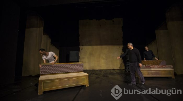 Tiyatronun görünmeyen emektarları
