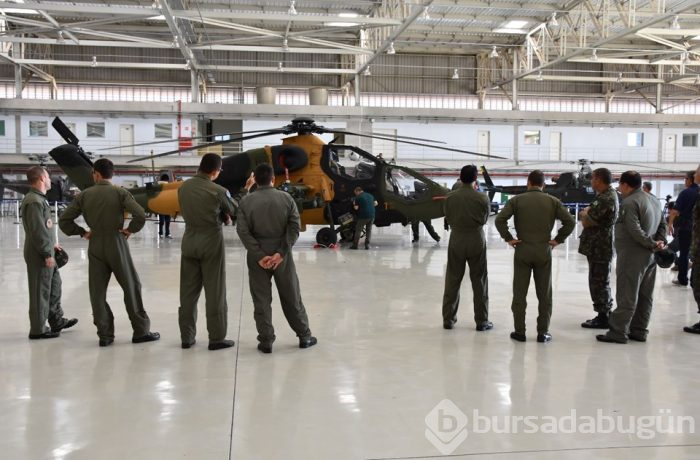 Atak helikopteriden Brezilya'da gövde gösterisi