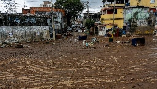 Brezilya'daki şiddetli yağışlar 12 can aldı