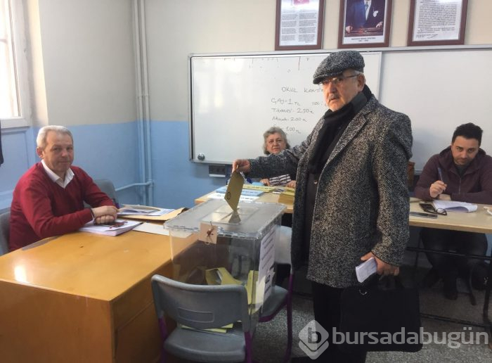 Yerel seçimler Bursa'da böyle geçti