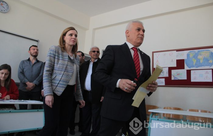 Yerel seçimler Bursa'da böyle geçti