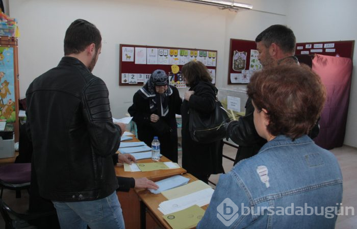 Yerel seçimler Bursa'da böyle geçti