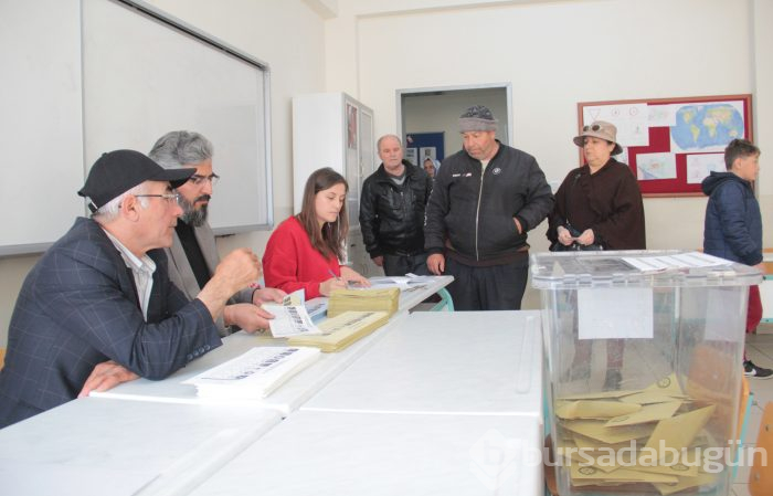 Yerel seçimler Bursa'da böyle geçti