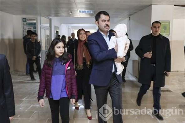 Siyasiler oyunu kullandı
