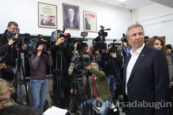 Dünya seçimleri böyle gördü!
