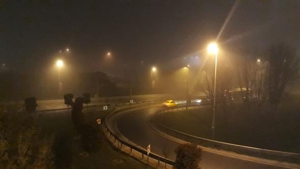 İstanbul'da sis etkili oluyor
