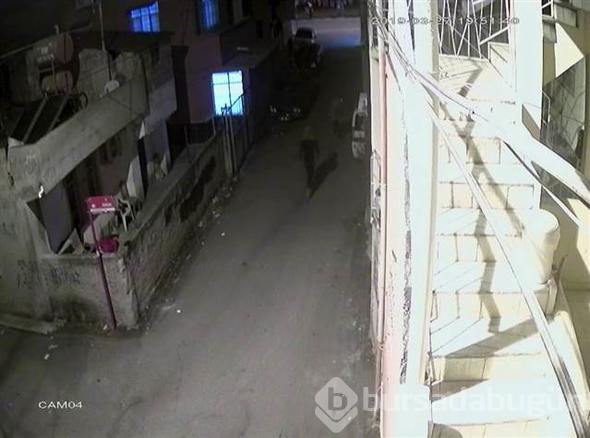 Genç kadına dehşeti yaşattı, arkadaşına hediye etti
