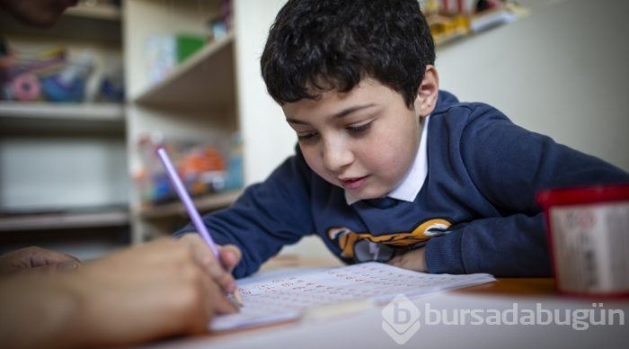 Aileler otizmli çocuklarının toplumda kabul görmesini istiyor
