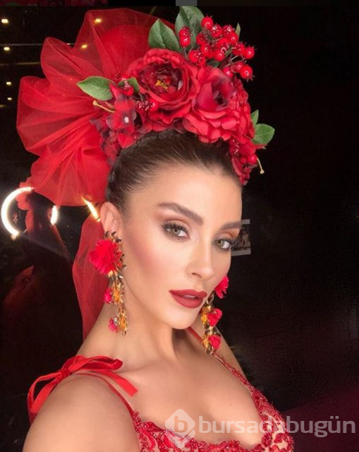 Özge Ulusoy'un altın oranı
