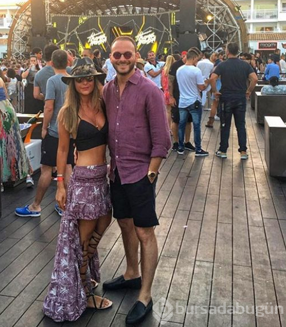 Murat Gezer meleği Mina Başaran'ı untumadı
