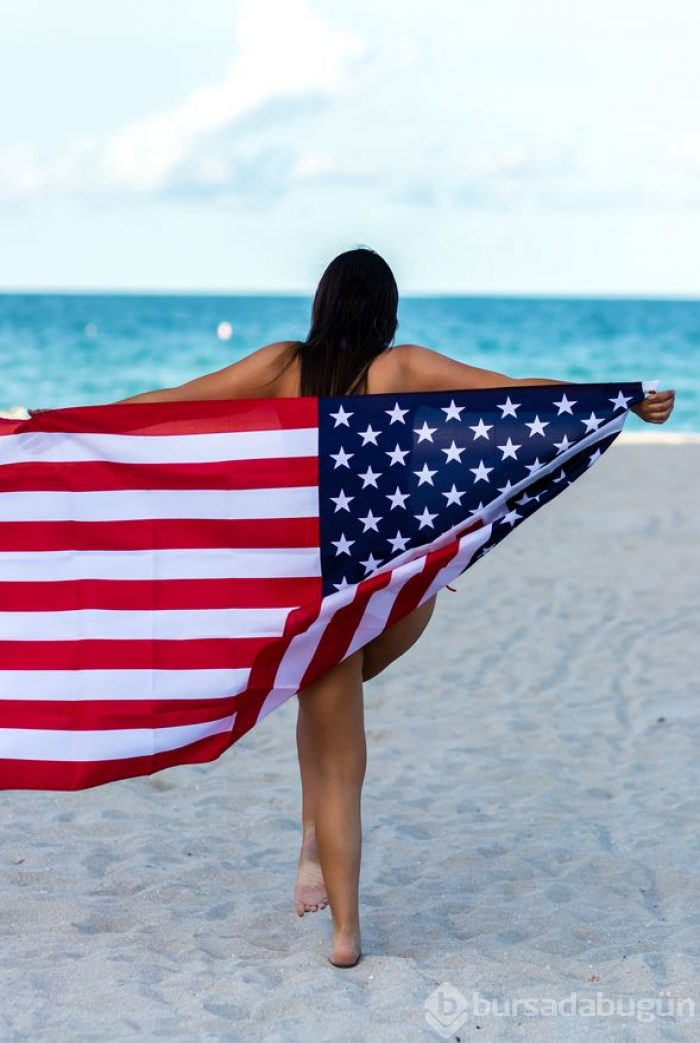 Claudia Romani Amerikan vatandaşı oldu!
