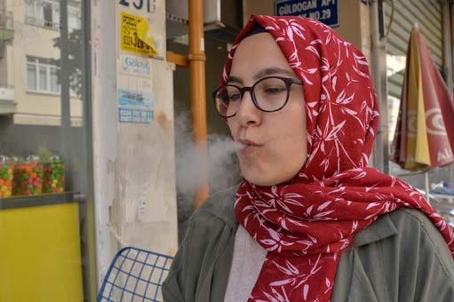 Yiyenin ağzından duman çıkıyor!
