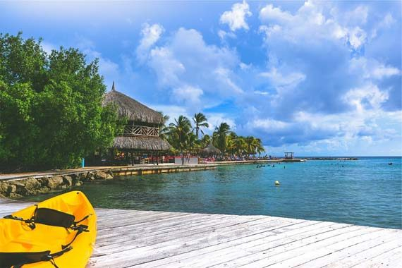 Karayiplerin en renki adası Curaçao

