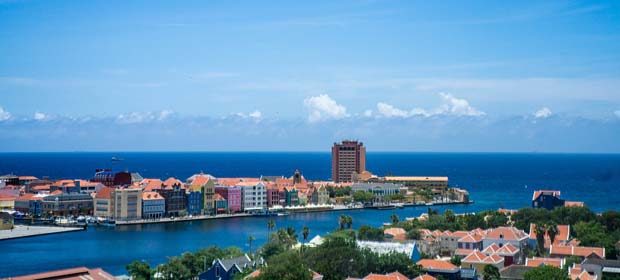 Karayiplerin en renki adası Curaçao
