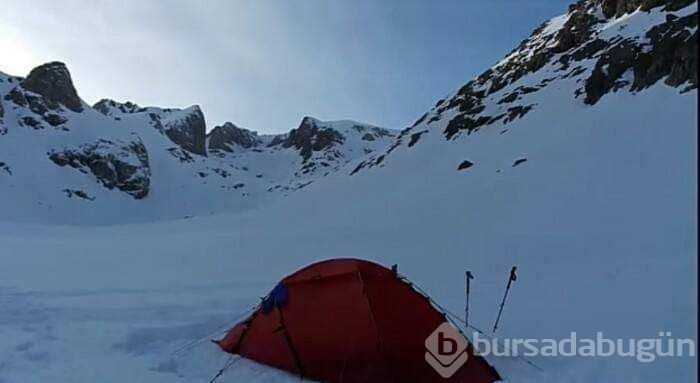 Cilo Dağı'nda zirve yaptılar, dönüşte helikopterle alındılar
