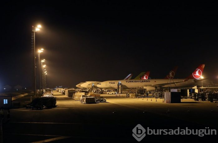 'Büyük Göç'ten kareler (Atatürk Havalimanı'ndan İstanbul Havalimanı'na)