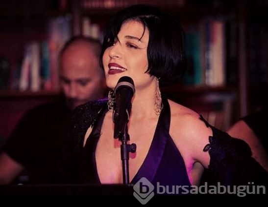 Gonca Vuslateri'ni kaçıran aşk sorusu!