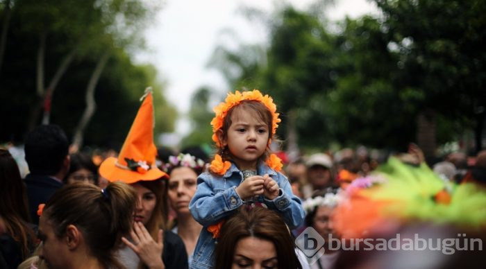 Adana'da Portakal Çiçeği Karnavalı renkli görüntülerle sona erdi
