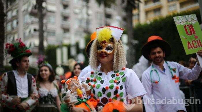 Adana'da Portakal Çiçeği Karnavalı renkli görüntülerle sona erdi
