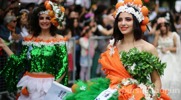 Adana'da Portakal Çiçeği Karnavalı renkli görüntülerle sona erdi
