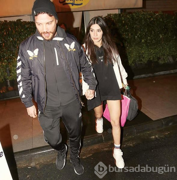 Sinan Akçıl ve Burcu Kıratlı boşanıyor mu? Açıklama geldi...
