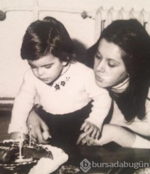 Seren Fosforoğlu'nun anne özlemi
