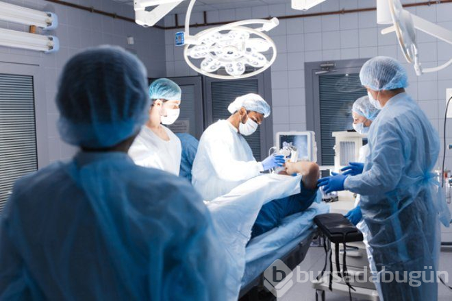 Ameliyat masasında gözü oyulurken uyandı! Doktorlar uyanık olduğunu anlamadı