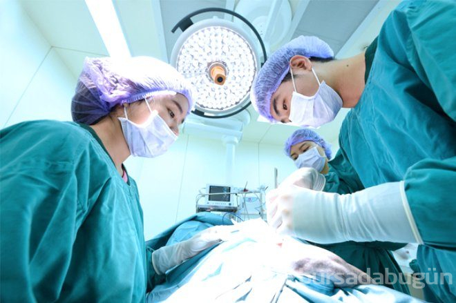 Ameliyat masasında gözü oyulurken uyandı! Doktorlar uyanık olduğunu anlamadı