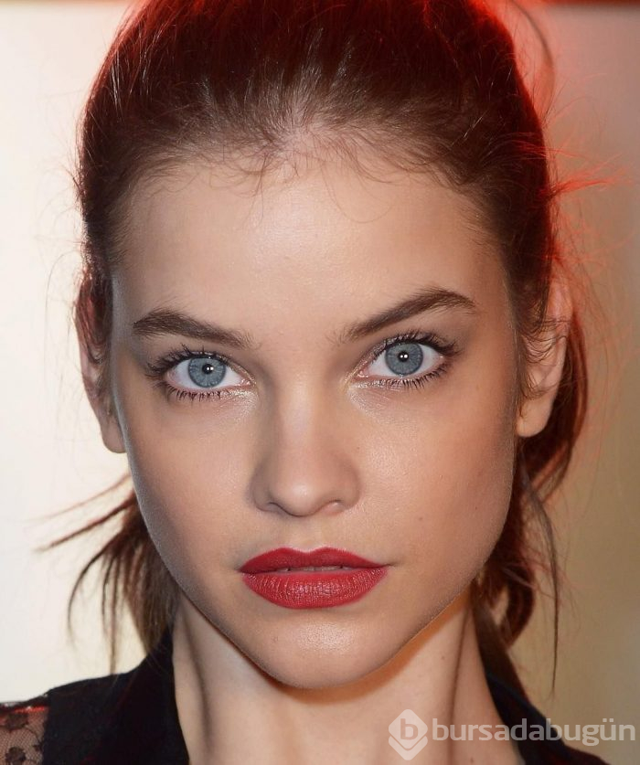 Victoria's Secret meleği Barbara Palvin: Modellik daha önce düşündüğüm bir fikir değildi