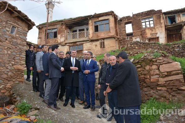121 yapı depremde zarar gördü
