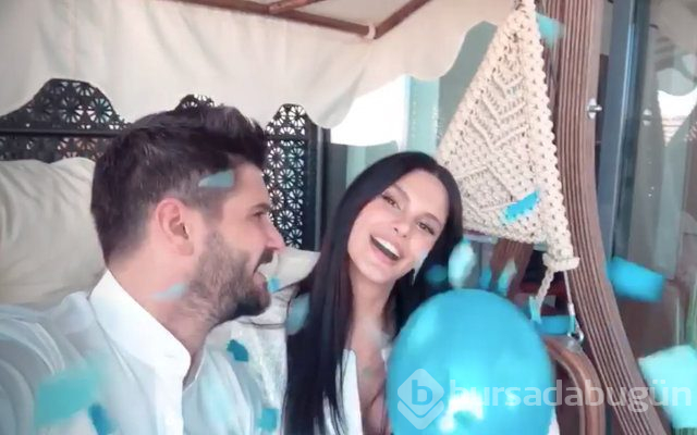 Tolgahan Sayışman ile Almeda Abazi'den yeni poz
